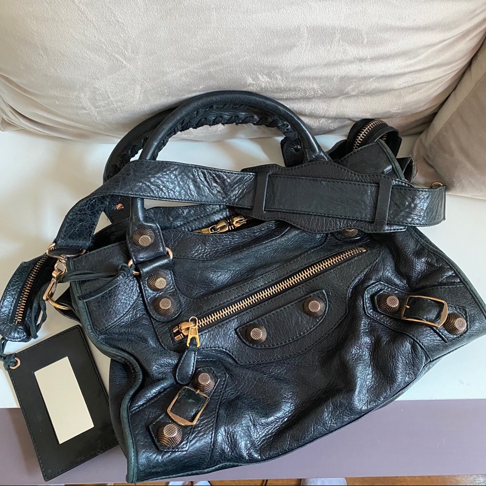 Authentic❤️ Balenciaga Classic City Bag Black